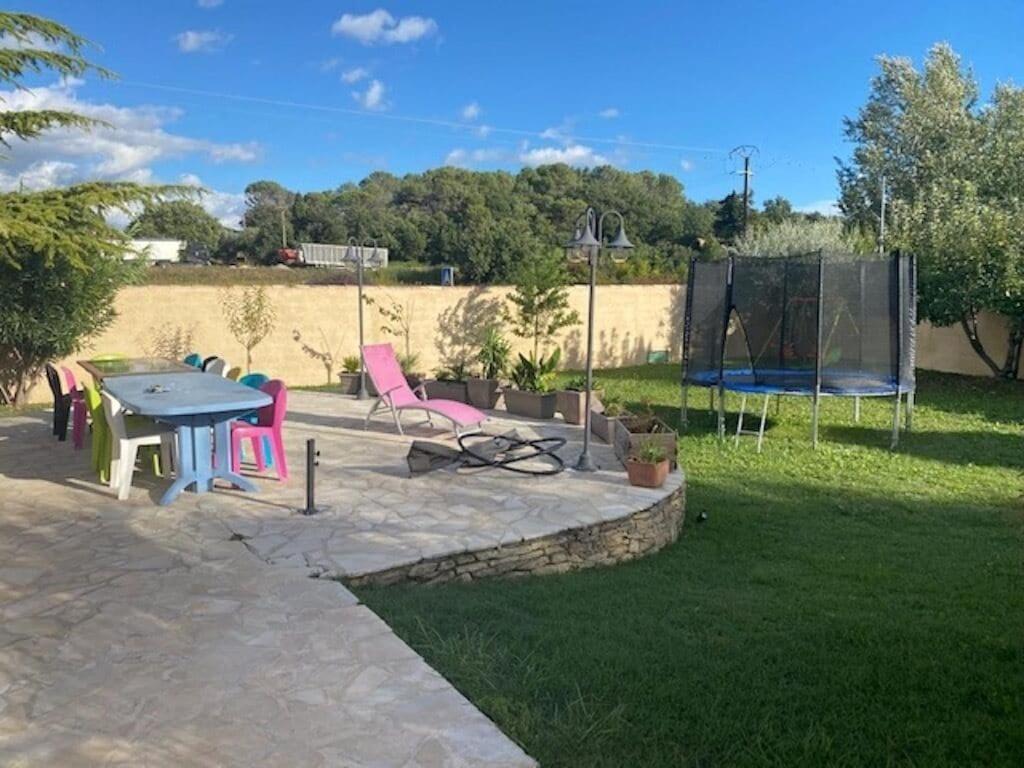 Villa SPA Piscine : entre mer et montagne Foissac  Extérieur photo